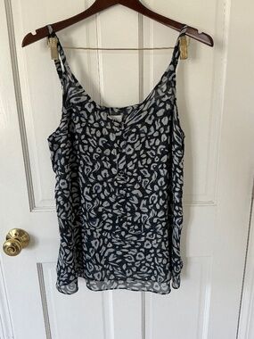 Cabi brand tiered peplum tank